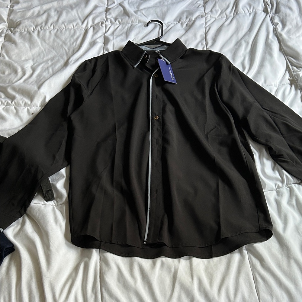 SHEIN Black Casual Button Down Shirt